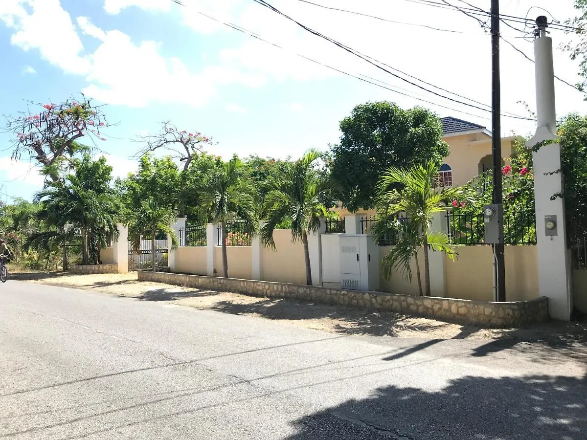 Sommerville Resorts Negril 0*,  Jamaica